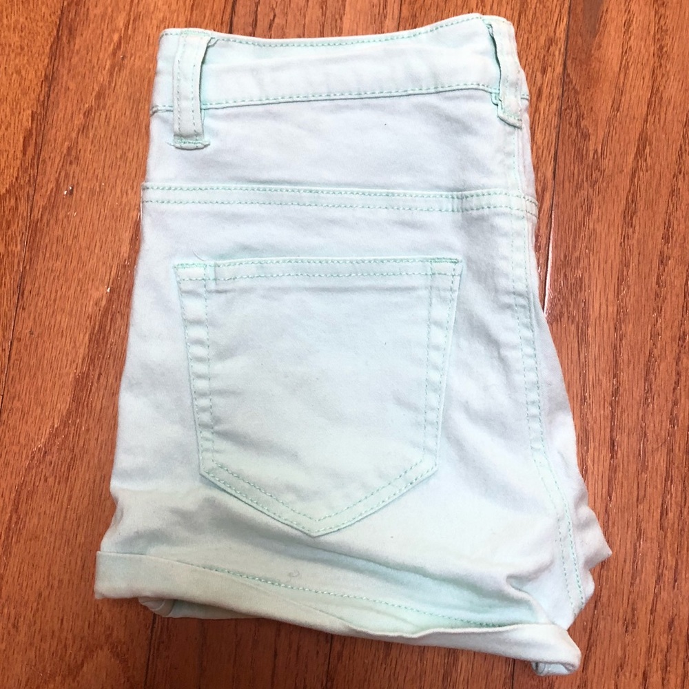 Light teal high wasted shorts! Size 4 (Small)